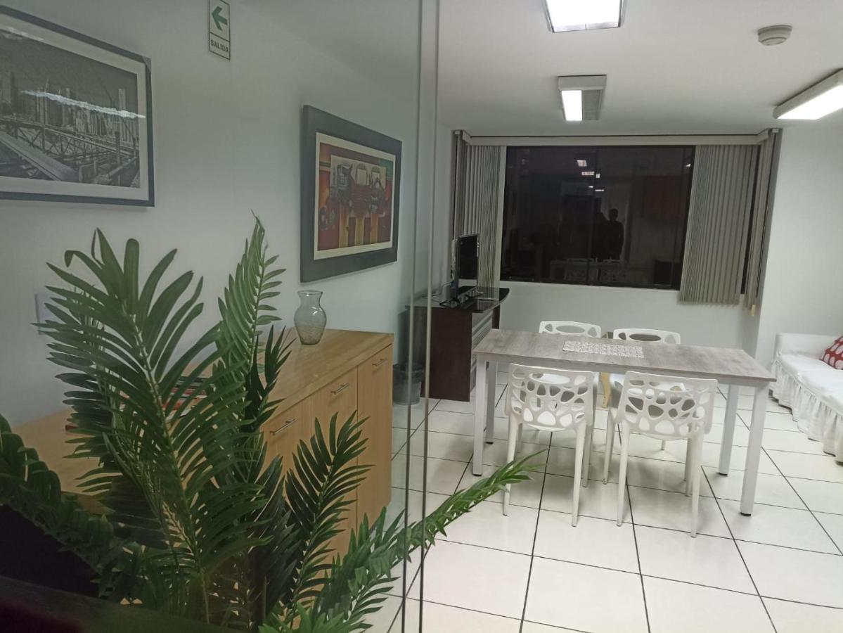 Hospedaje San Isidro 402 Lima Eksteriør bilde